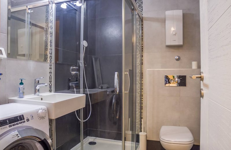 Rent of a cozy 1-room apartment, 35 m², Vračar, Belgrade, Serbia